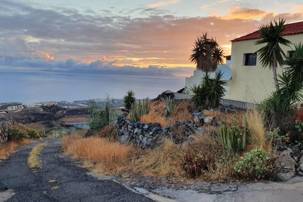 Lovely Two Bedroom Apartment With Amazing View Tejina de Isora エクステリア 写真