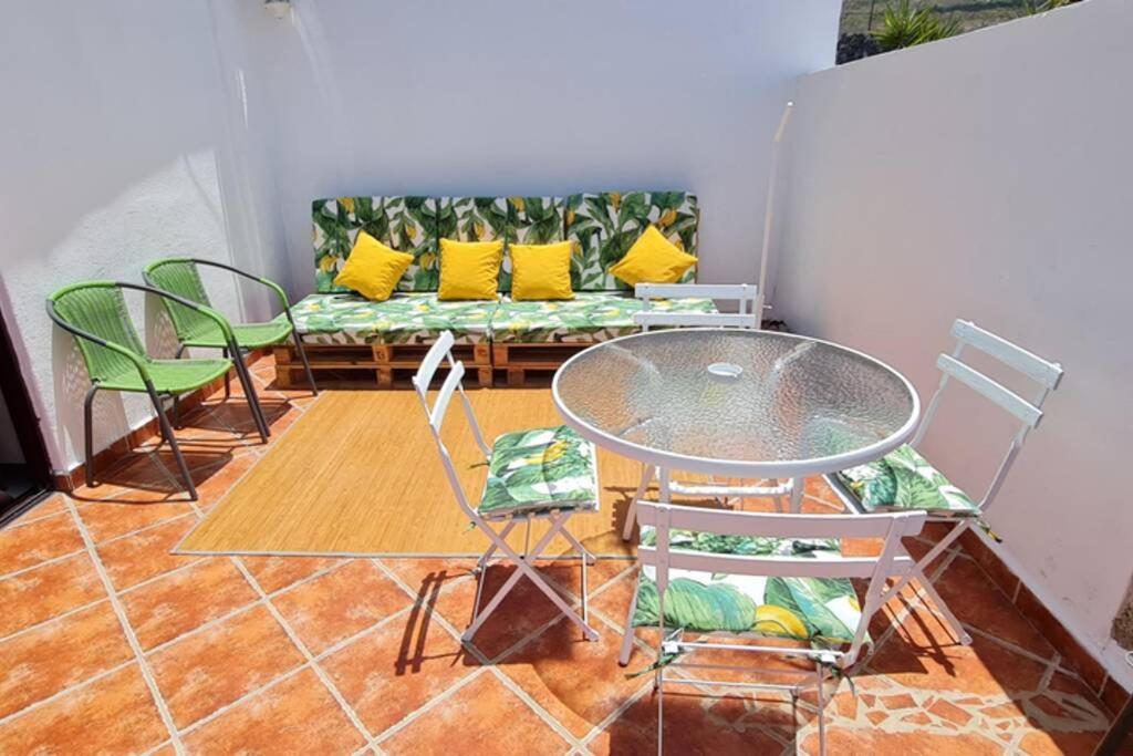 Lovely Two Bedroom Apartment With Amazing View Tejina de Isora エクステリア 写真
